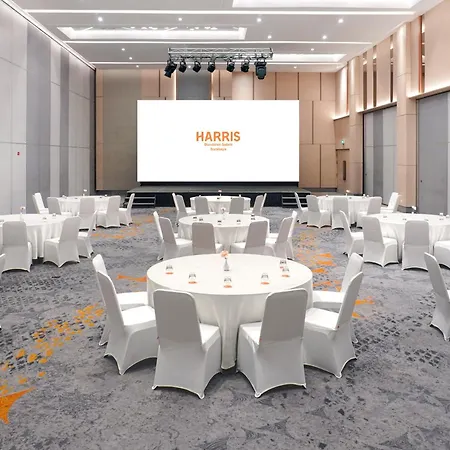 Harris Hotel & Conventions Bundaran Satelit Surabaya-3